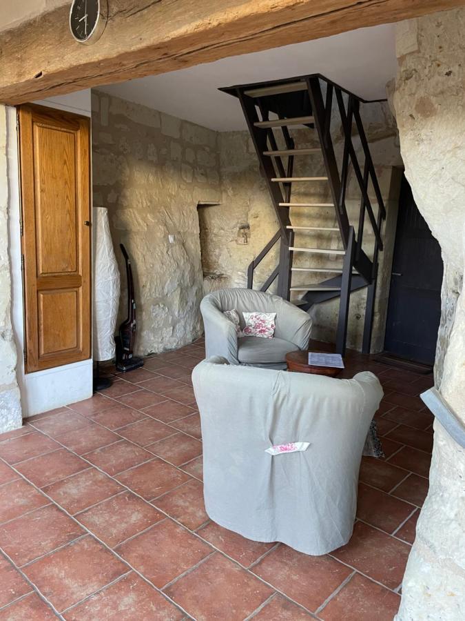 L'Escale Troglo Au Bord De La Loire Villa Souzay-Champigny Eksteriør billede