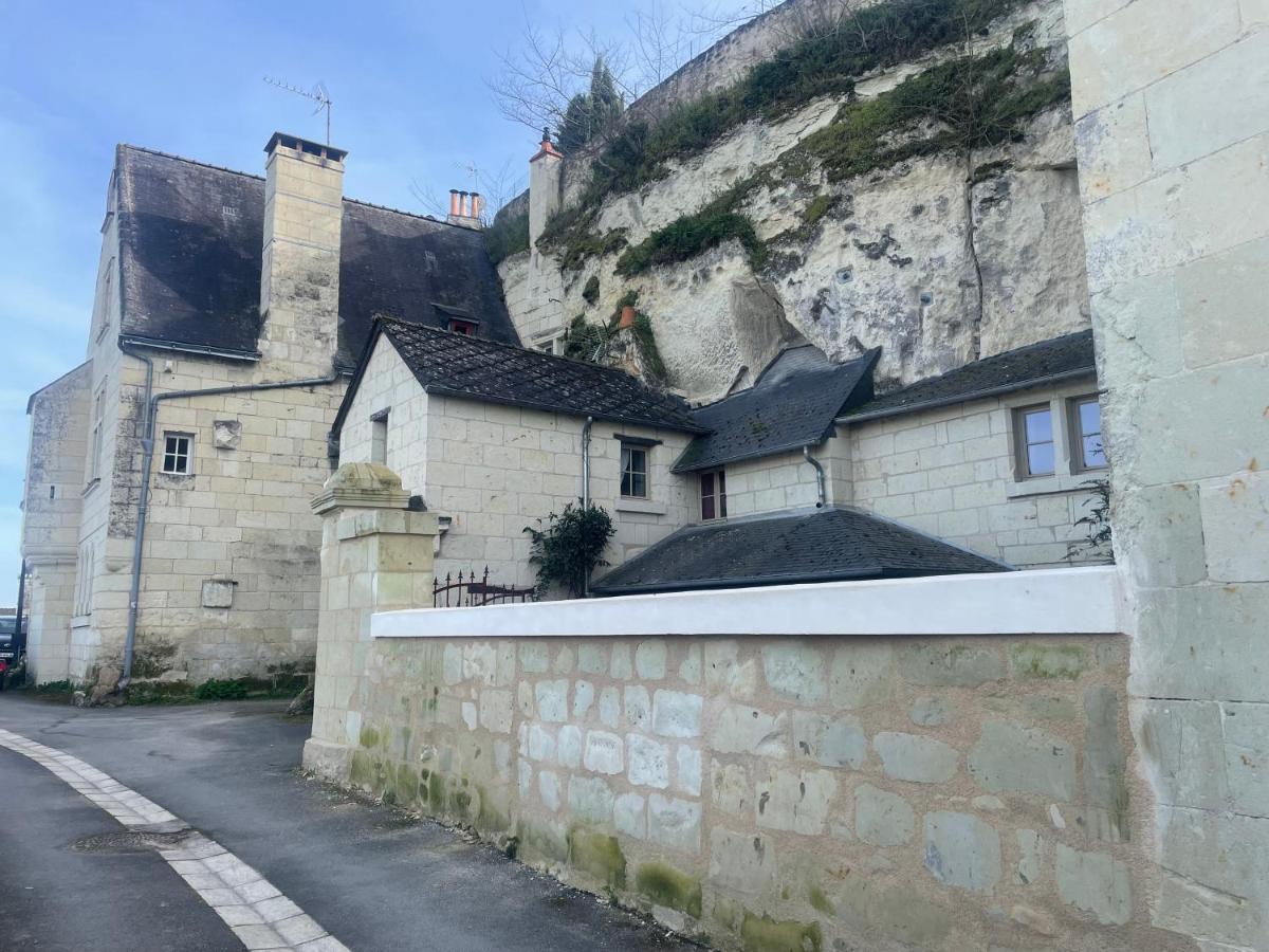 L'Escale Troglo Au Bord De La Loire Villa Souzay-Champigny Eksteriør billede